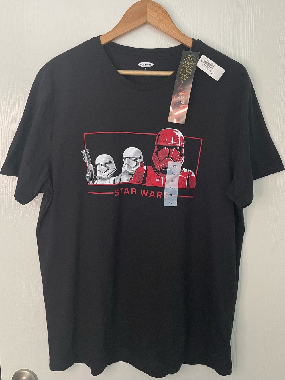 Old Navy Star Wars Black Graphic Tee - Red & White Stormtroopers NWT